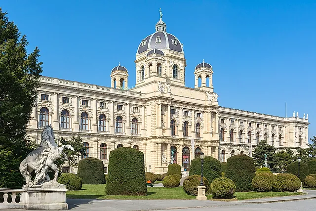 The Naturhistorisches Museum on Maria-Theresien-Platz, the twin of the Kunsthistorisches Museum